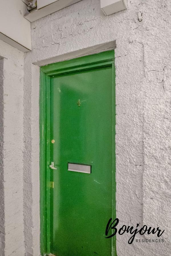 Cosy Grassmarket 2Br-1Ba - Newly Decorated! By Bonjour Residences Εδιμβούργο Εξωτερικό φωτογραφία