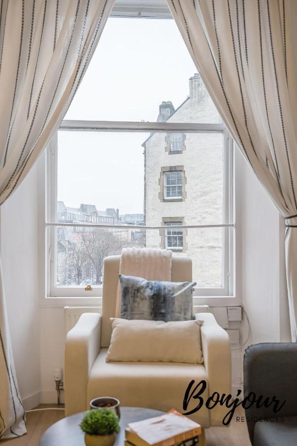 Cosy Grassmarket 2Br-1Ba - Newly Decorated! By Bonjour Residences Εδιμβούργο Εξωτερικό φωτογραφία